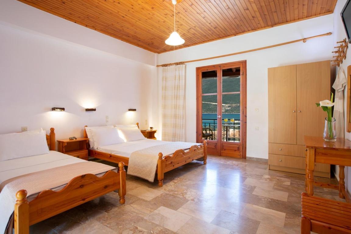 Liotrivi Studios Vassiliki Esterno foto