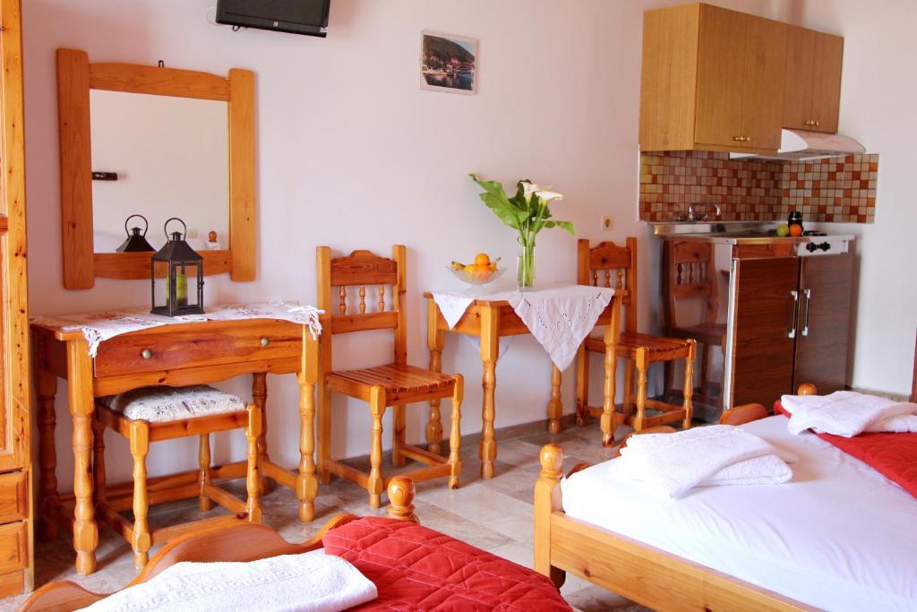 Liotrivi Studios Vassiliki Camera foto